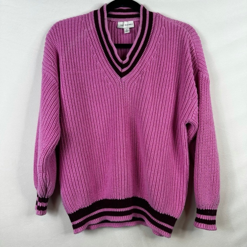 Free‎ Assembly V-Neck Sweater Knit Striped Pullover Casual Pink S Preppy Grandpa